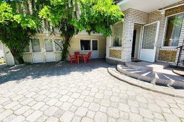 Гостиница, 95 м²