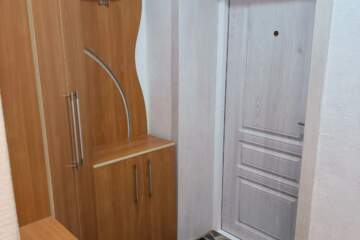 Студия, 50 м², 1/4 эт.